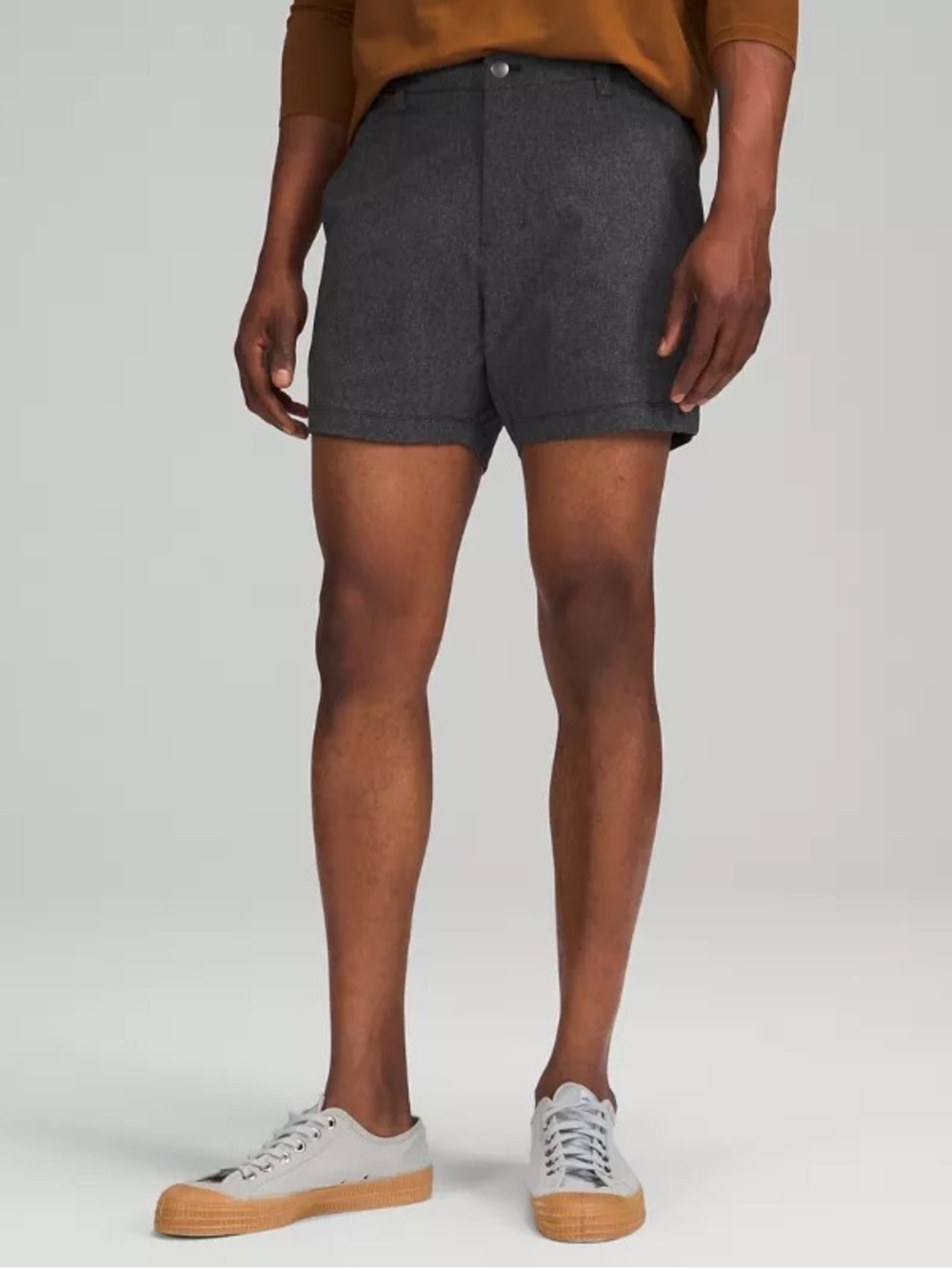 Lululemon Mens Commission Classic Fit Shorts Size 33 Style# M7ASSS